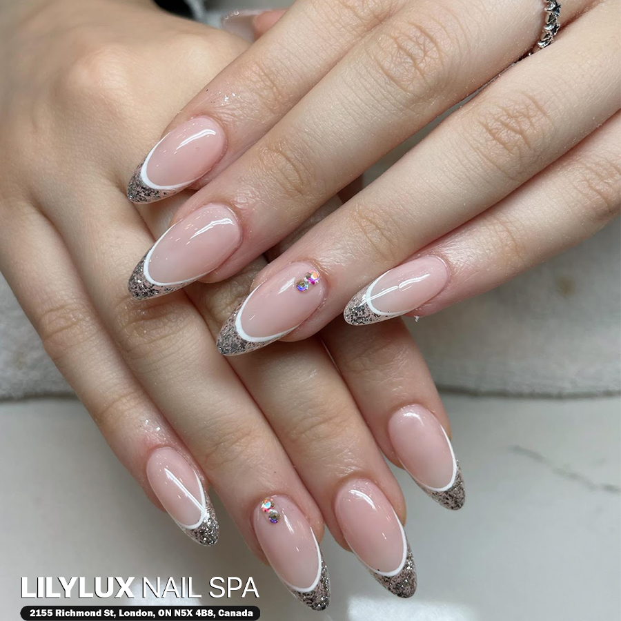 Nail art design at Organic Nails Orleans