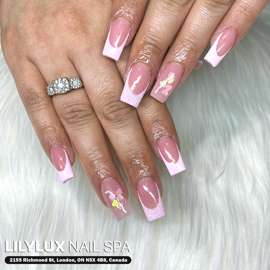 Nail art design at Organic Nails Orleans