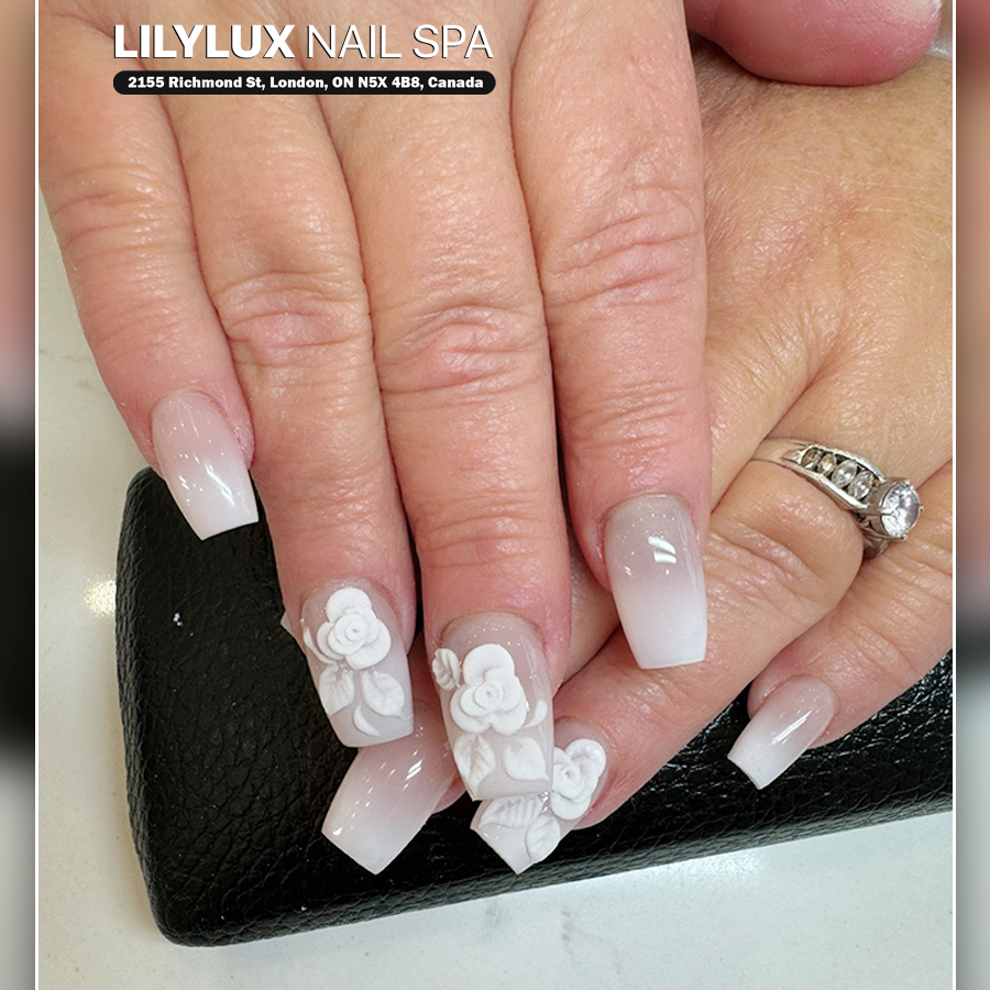 Nail art design at Organic Nails Orleans