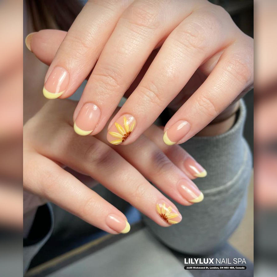Nail art design at Organic Nails Orleans